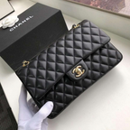 Chanel Classic Flap Bag Black Quilted Lambskin Gold CC Chain Shoulder Bag Medium
